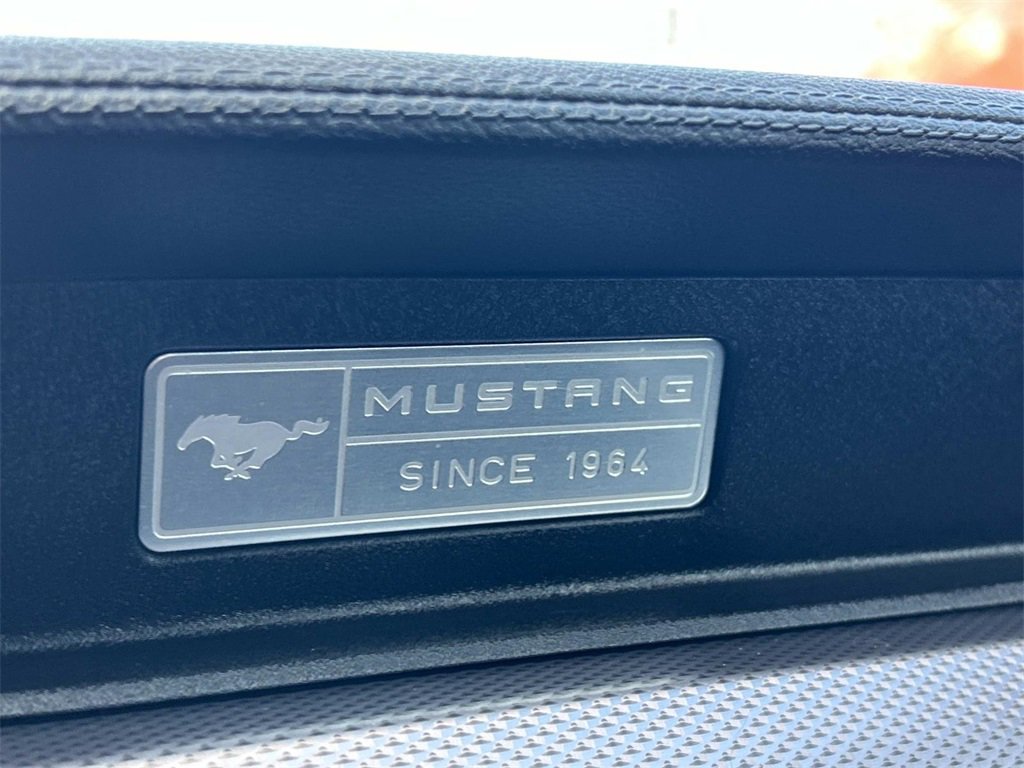 Used 2017 Ford Mustang Coupe image 27
