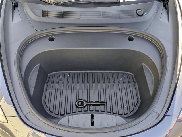Used 2023 Tesla Model 3 Standard Range RWD image 23