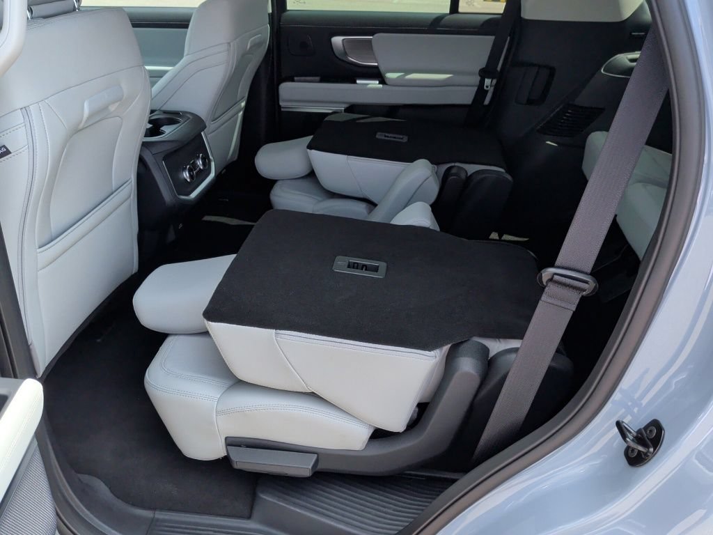 New 2027 Ford Expedition Platinum w/ Driver's Package RWD image 41