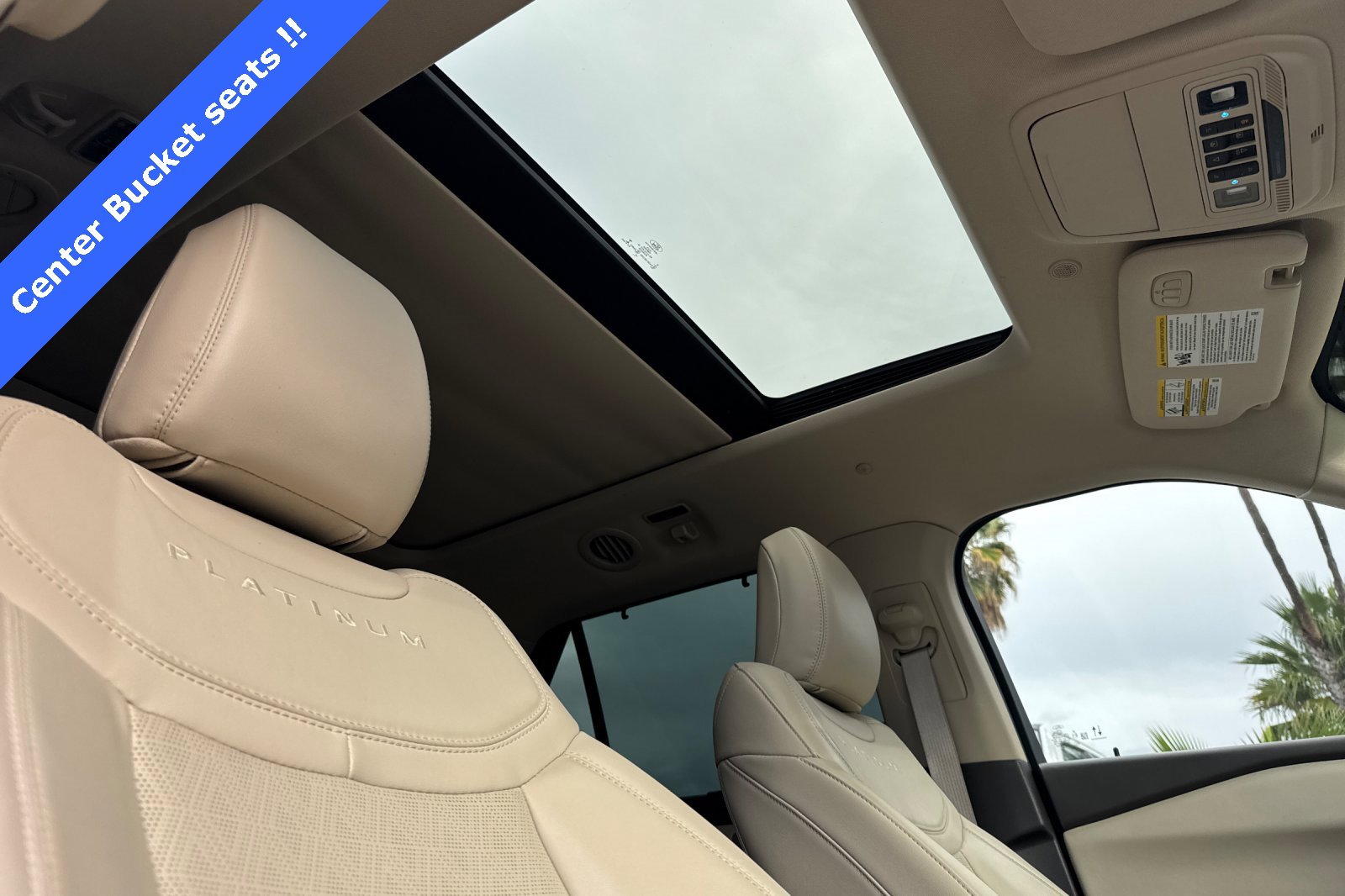 Certified 2022 Ford Explorer Platinum w/ Technology Package image 17