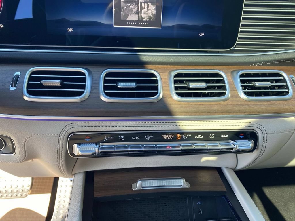 New 2026 Mercedes-Benz GLE 53 AMG 4MATIC image 21