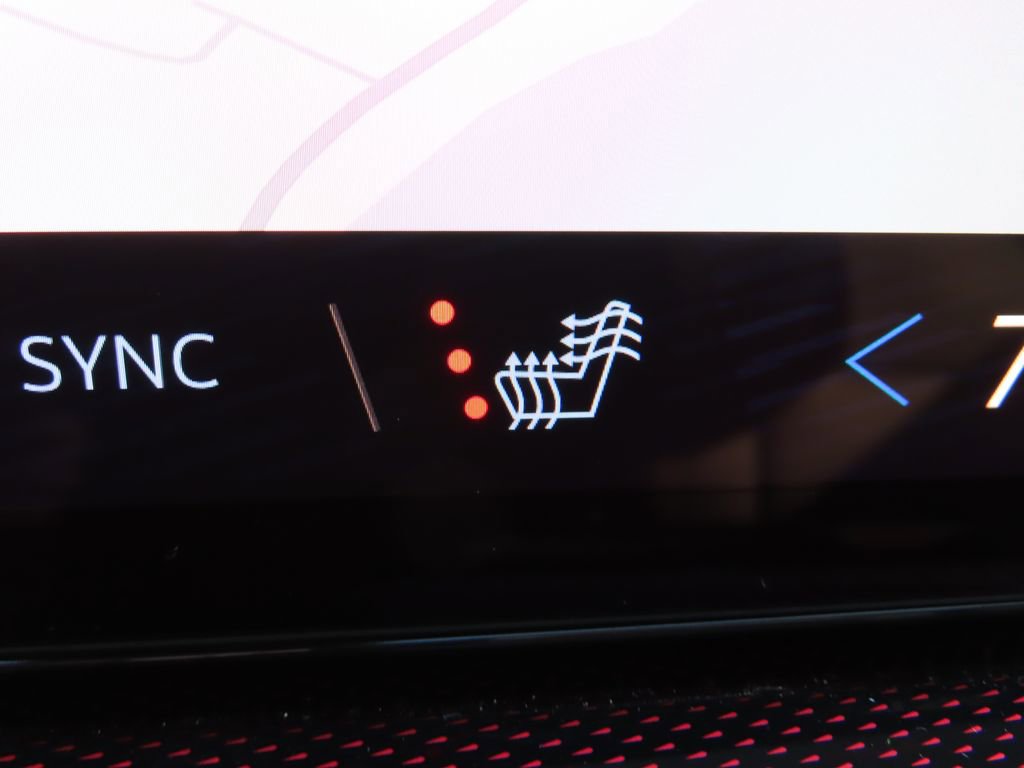 New 2026 Chevrolet Traverse Z71 image 11