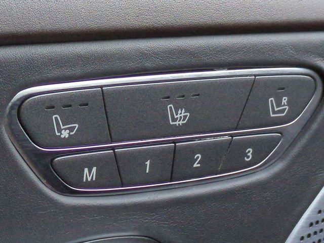 Used 2019 Mercedes-Benz S 560 Sedan image 22