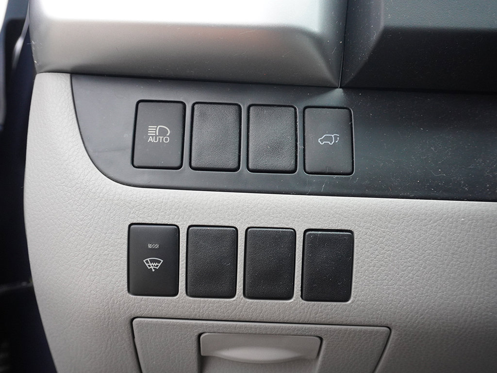 Used 2019 Toyota Highlander XLE AWD/4WD image 42