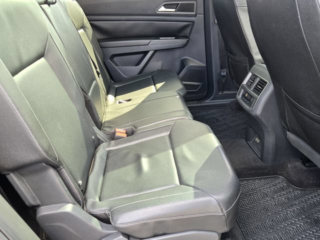 Used 2018 Volkswagen Atlas SEL FWD image 15