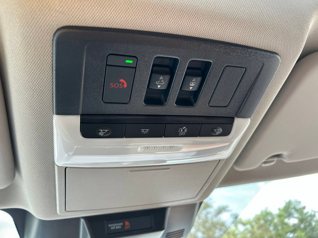 Used 2026 Nissan Rogue Platinum AWD/4WD image 39