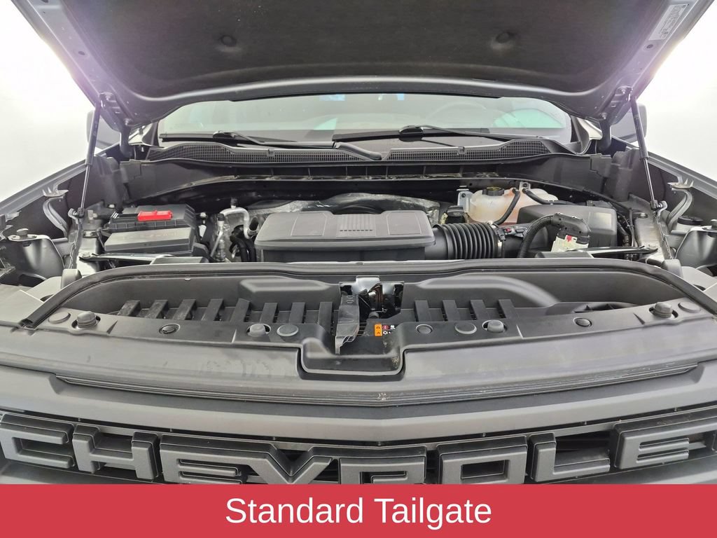 Used 2026 Chevrolet Silverado 1500 Custom Trail Boss w/ Dark Appearance Package AWD/4WD image 37