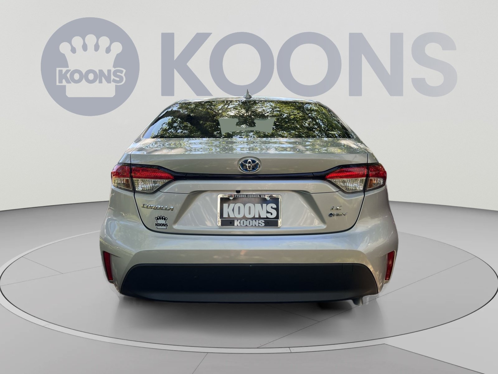Used 2025 Toyota Corolla LE FWD image 5