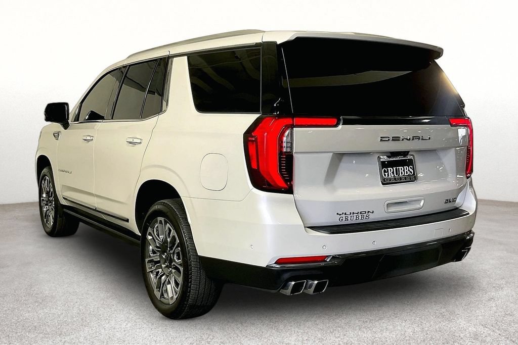 Used 2025 GMC Yukon Denali Ultimate AWD/4WD image 15