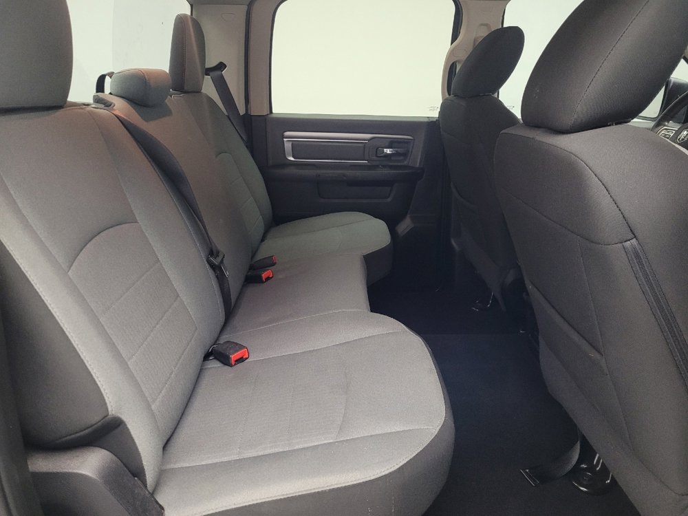 Used 2022 RAM 1500 Classic SLT image 19