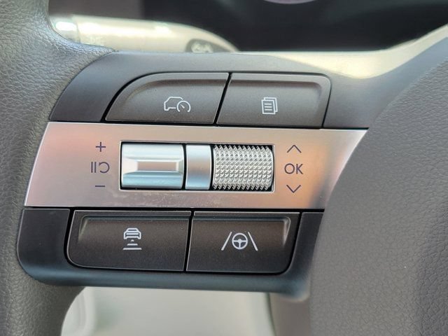 Used 2026 Hyundai Kona SE FWD image 19