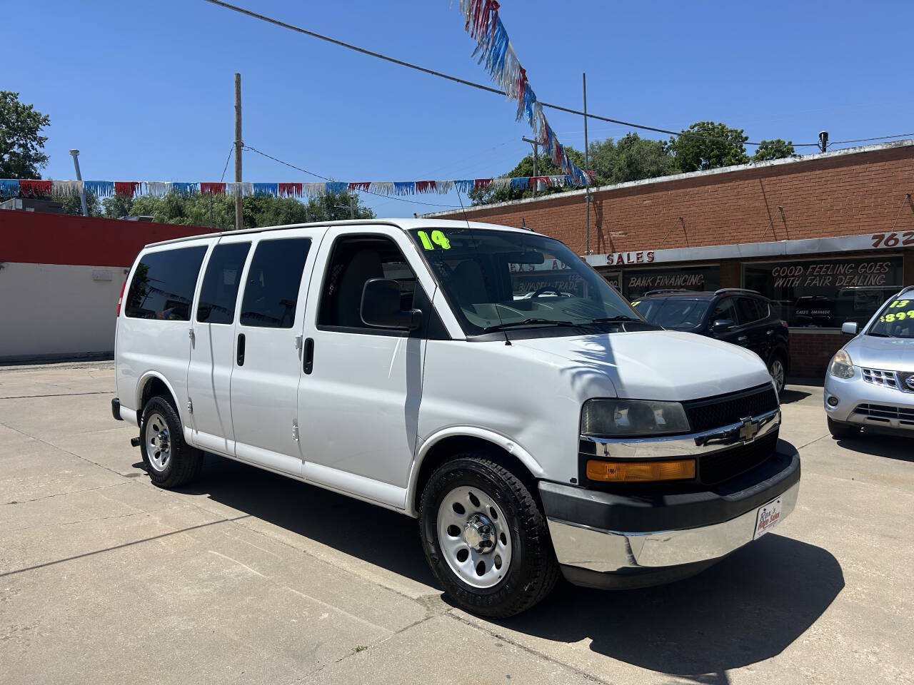 Used 2014 Chevrolet Express 1500 LT w/ LT Preferred Equipment Group RWD image 4