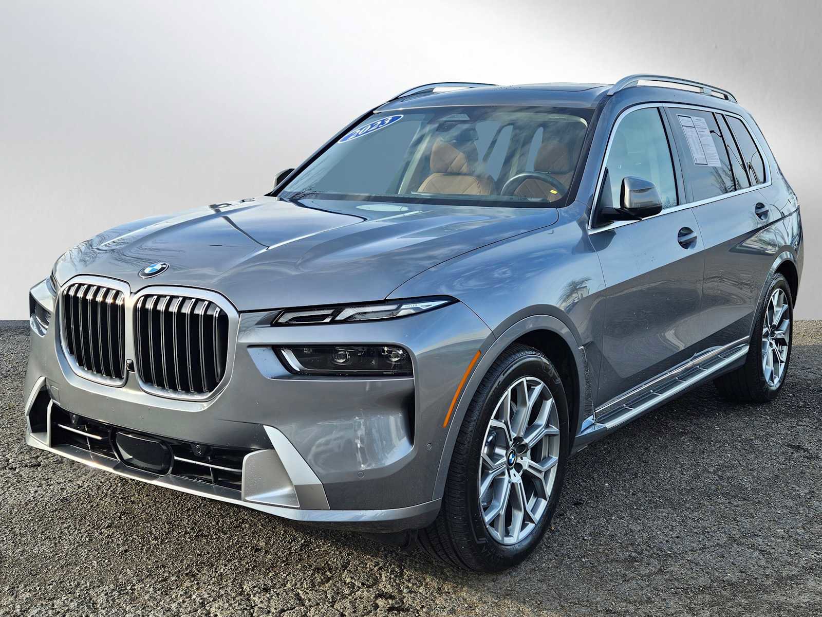 Used 2023 BMW X7 xDrive40i w/ Parking Assistance Package image 6