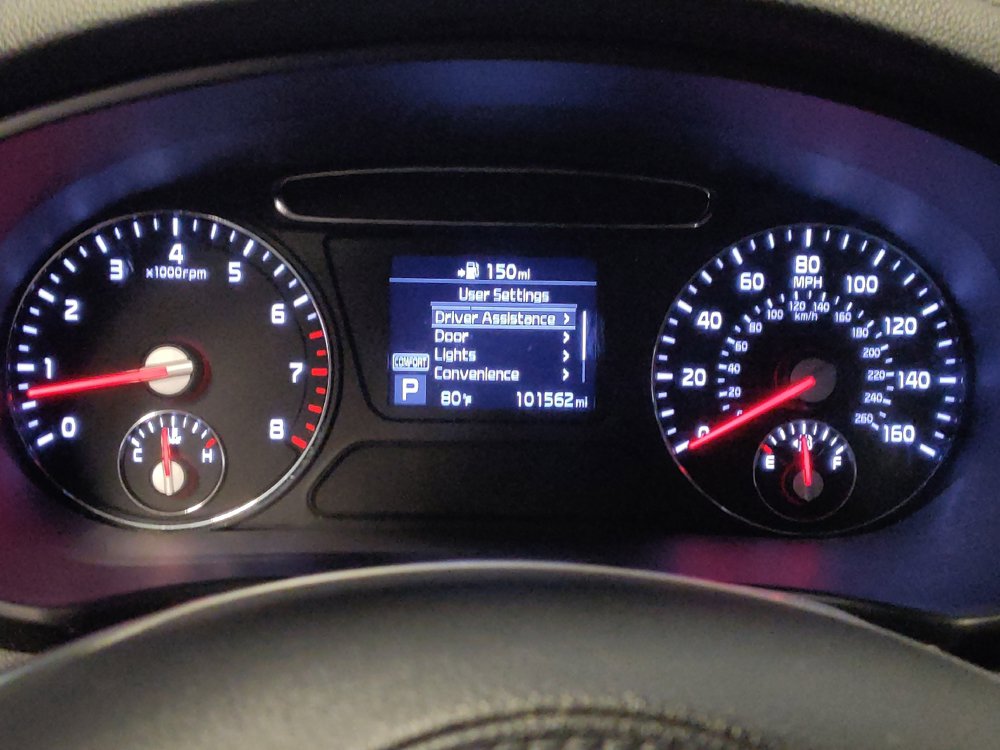 Used 2019 Kia Sorento AWD V6 image 23