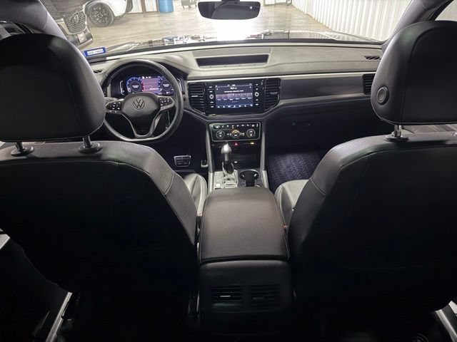 Used 2021 Volkswagen Atlas Cross Sport SEL R-Line w/ Luggage Net & Mats Package FWD image 12