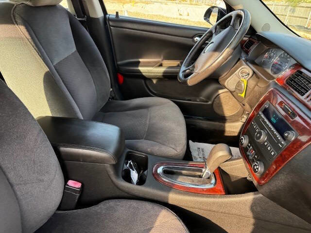 Used 2010 Chevrolet Impala LT image 25