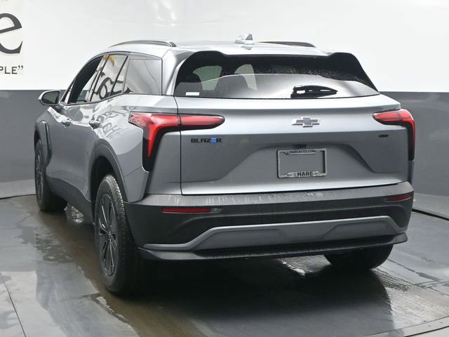 New 2026 Chevrolet Blazer EV LT image 13