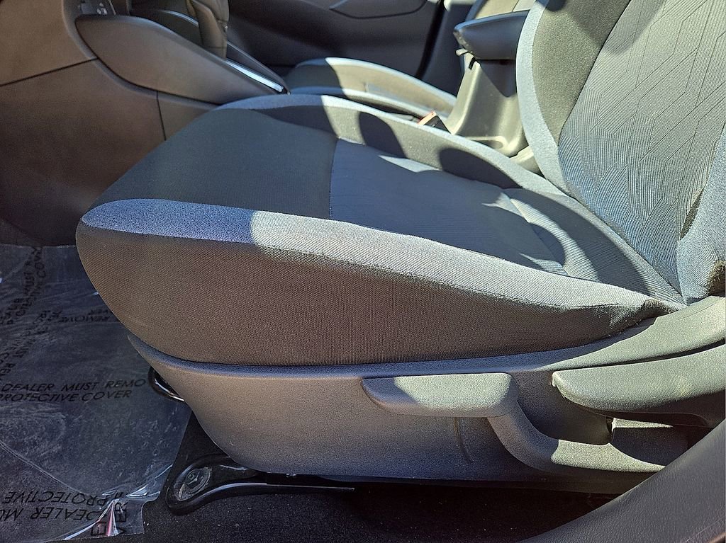 Used 2025 Nissan Versa SV image 23