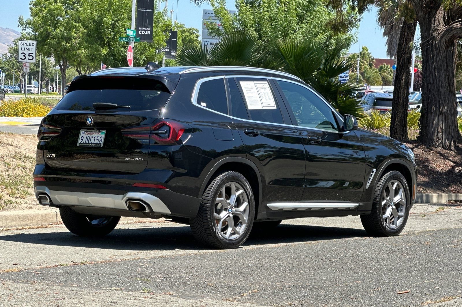 Used 2023 BMW X3 xDrive30i w/ Convenience Package AWD/4WD image 3