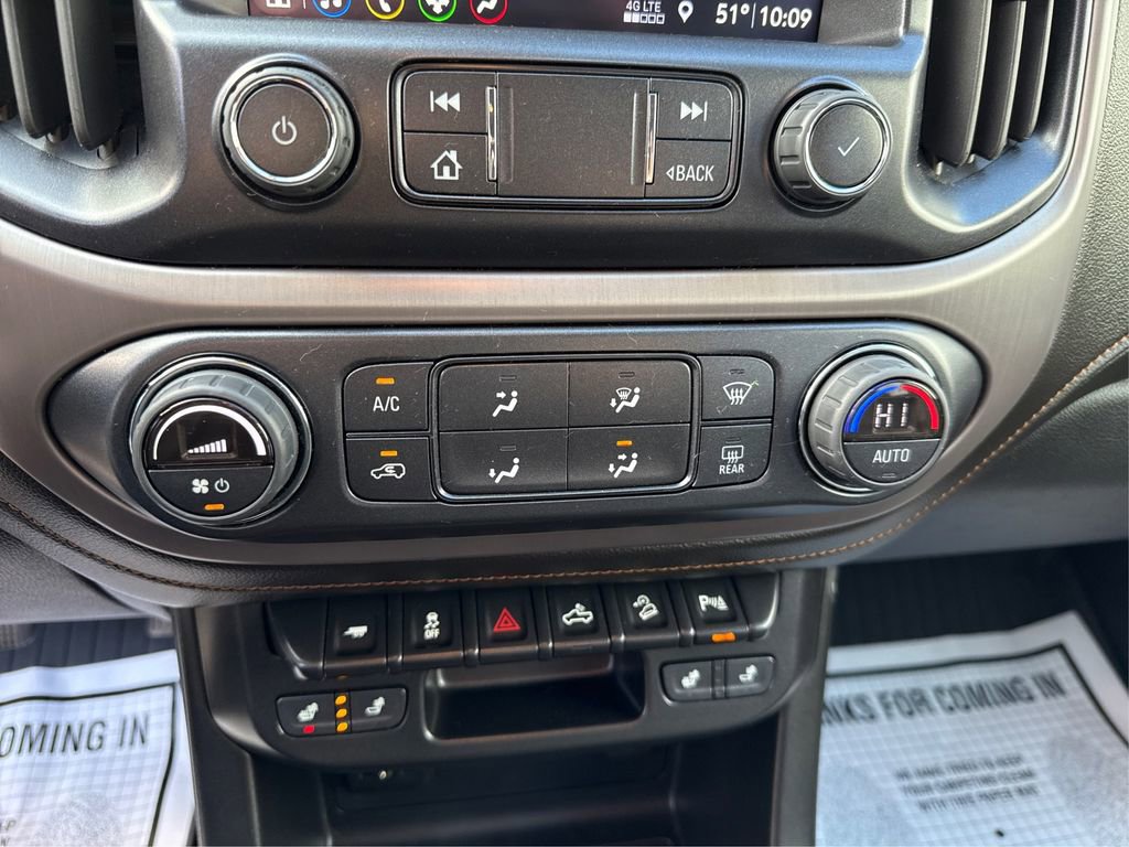 Used 2022 GMC Canyon AT4 image 30