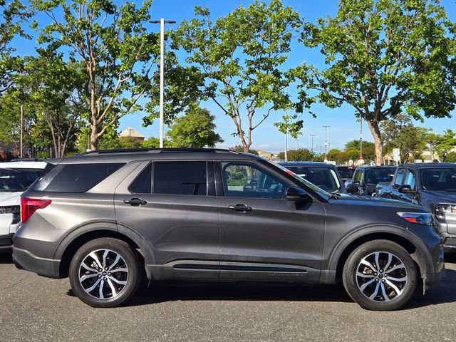 Certified 2020 Ford Explorer ST w/ Premium Technology Package AWD/4WD image 6