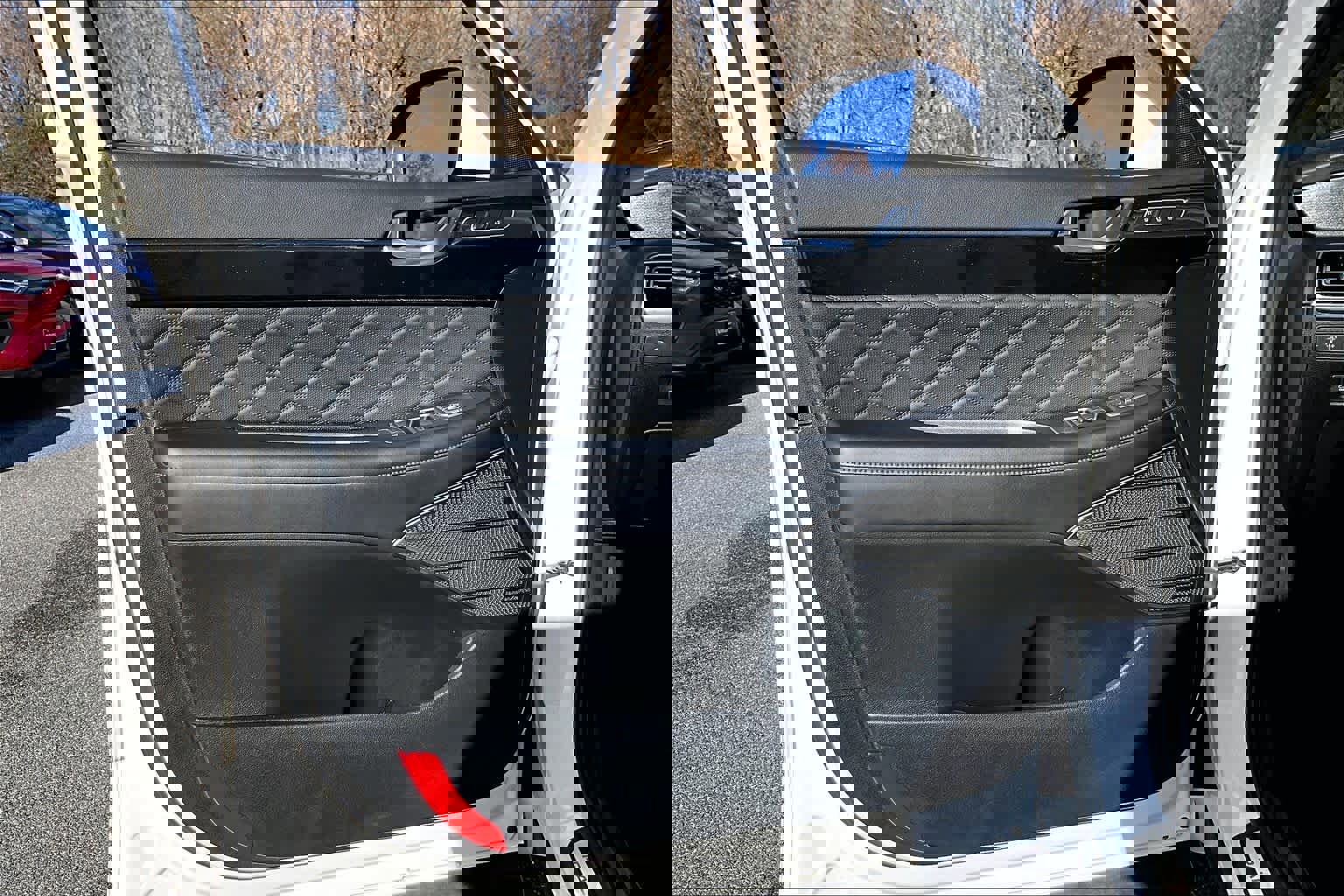 Used 2021 Hyundai Palisade Calligraphy w/ Cargo Package image 20