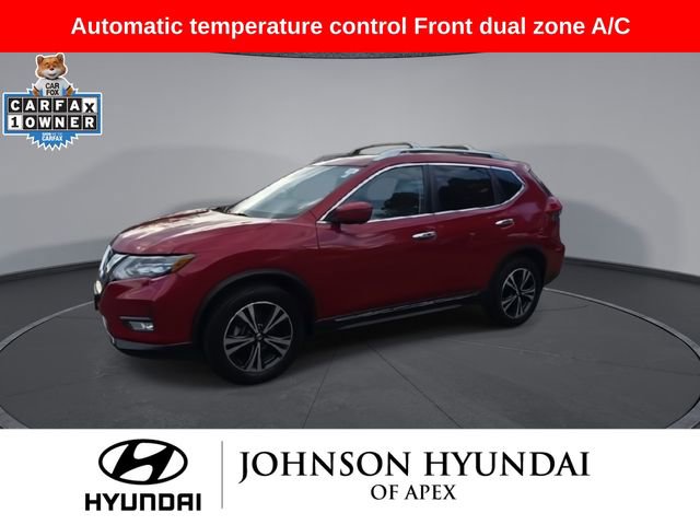 Used 2017 Nissan Rogue SL w/ SL Premium Package image 4