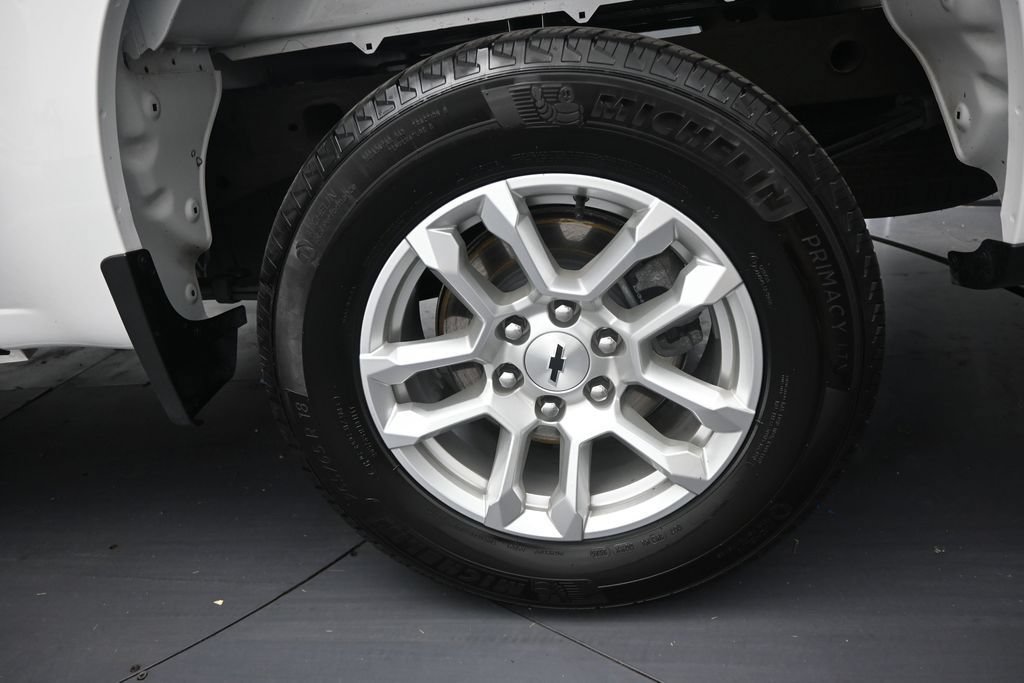 Used 2026 Chevrolet Silverado 1500 RST AWD/4WD image 39