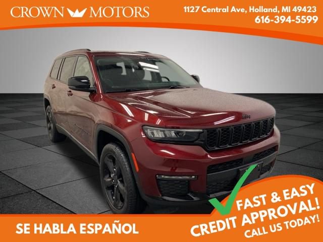 Used 2022 Jeep Grand Cherokee L Limited w/ Black Appearance Package AWD/4WD image 1