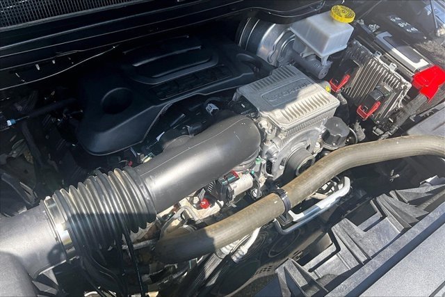 Used 2022 RAM 1500 Limited AWD/4WD image 32