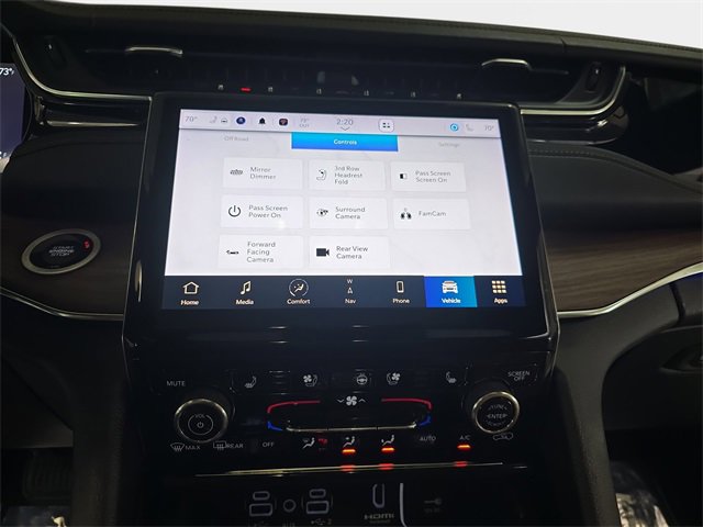 Used 2023 Jeep Grand Cherokee L Summit w/ Advanced Protech Group IV image 21