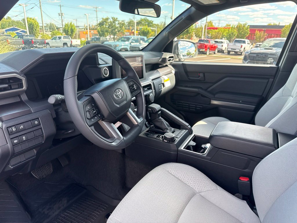 New 2026 Toyota 4Runner SR5 AWD/4WD image 16