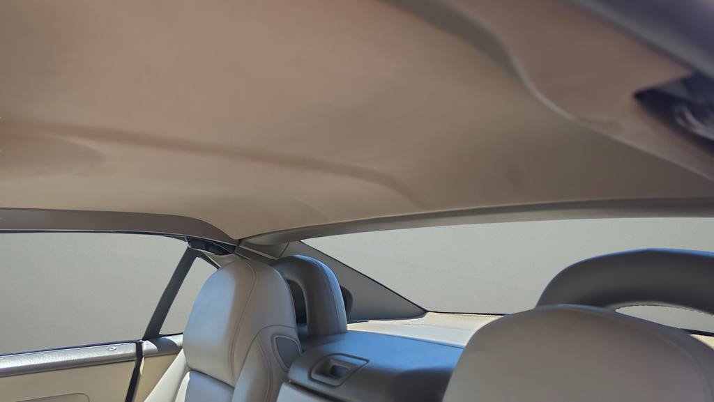 Used 2005 Cadillac XLR RWD image 13
