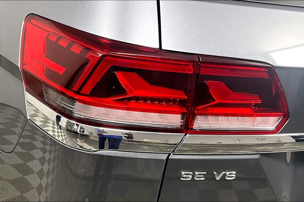 Used 2022 Volkswagen Atlas SE image 28