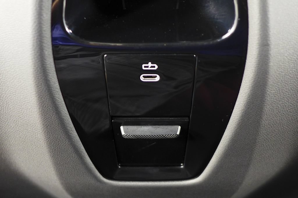 Used 2025 BMW iX M60 AWD/4WD image 22