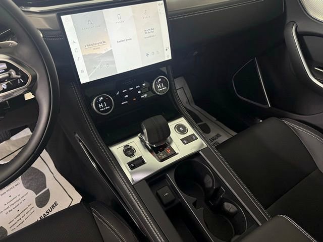 New 2026 Jaguar F-PACE R-Dynamic S image 40