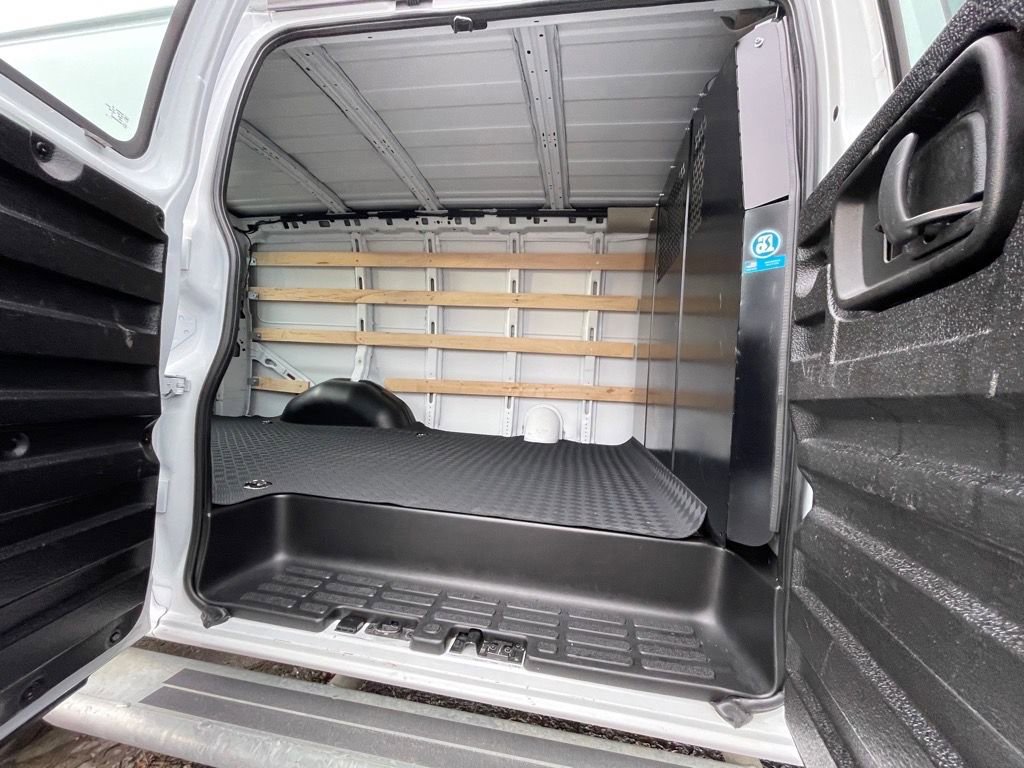 Used 2024 Chevrolet Express 2500 Work Van w/ Driver Convenience Package image 20