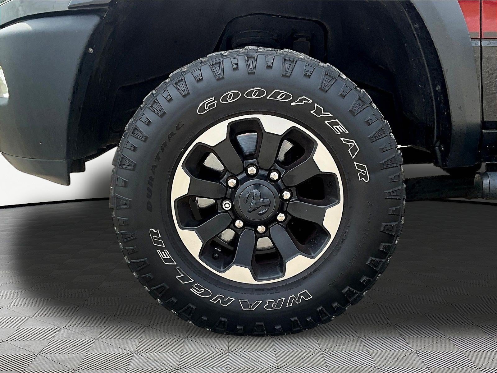 Used 2018 RAM 2500 Power Wagon w/ Luxury Group AWD/4WD image 35