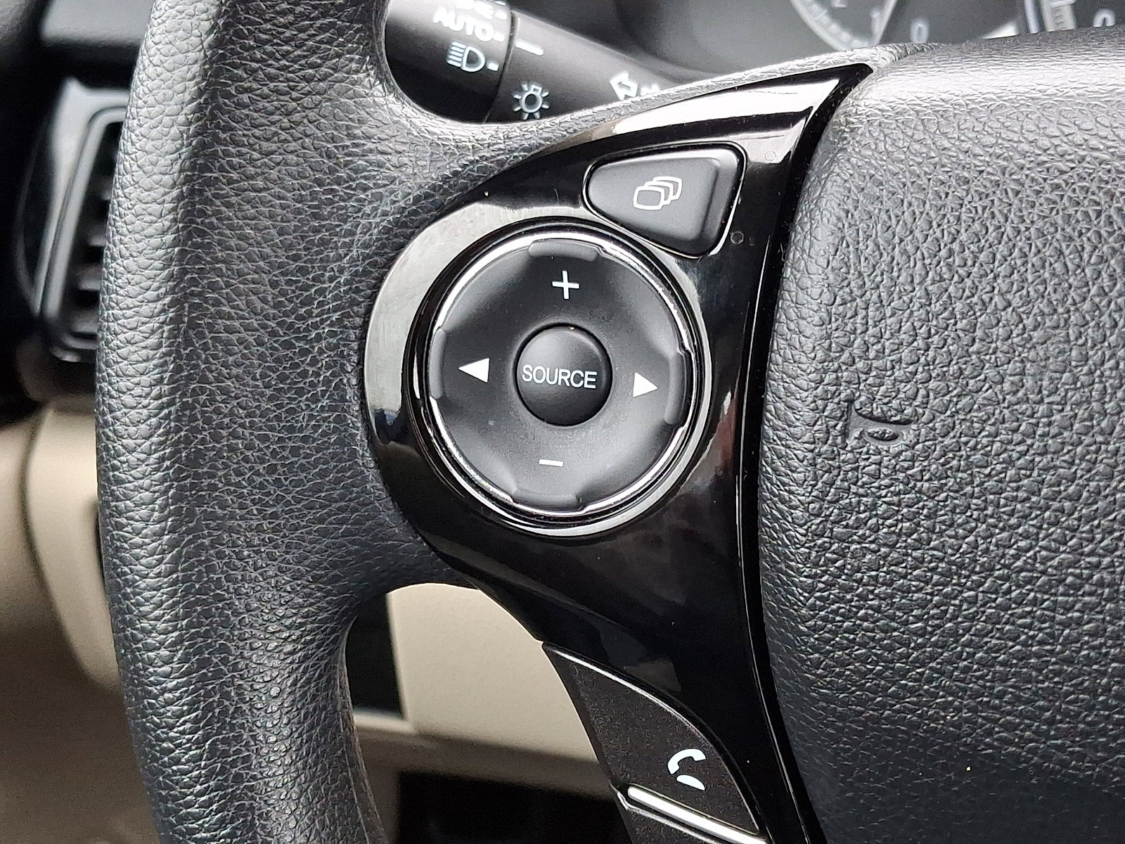 Used 2017 Honda Accord LX image 21