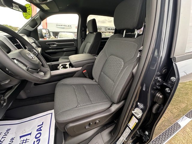 New 2025 RAM 1500 Big Horn image 9