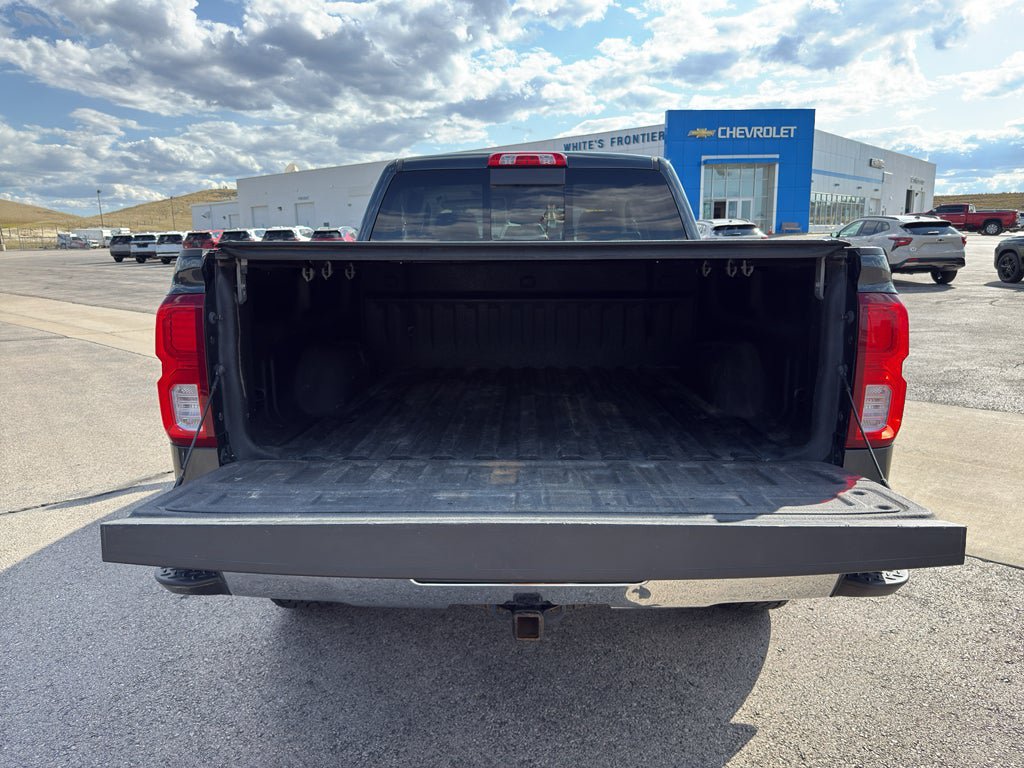 Used 2017 Chevrolet Silverado 1500 LTZ w/ LTZ Plus Package AWD/4WD image 13
