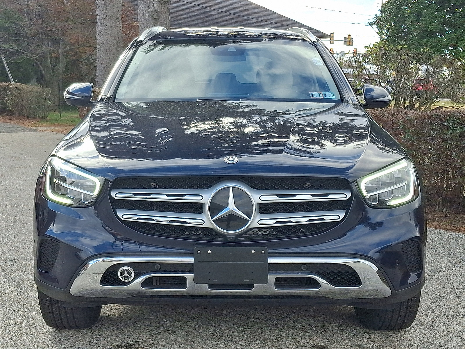 Used 2022 Mercedes-Benz GLC 300 4MATIC image 2