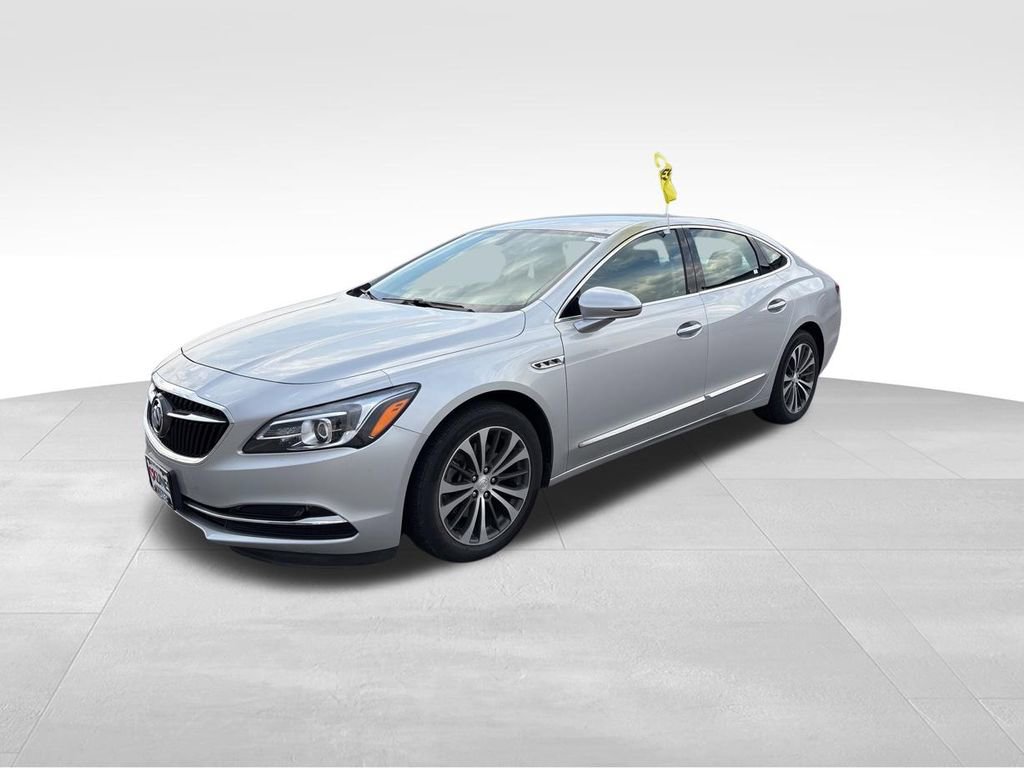 Used 2017 Buick LaCrosse Essence w/ Sights and Sounds Package image 4