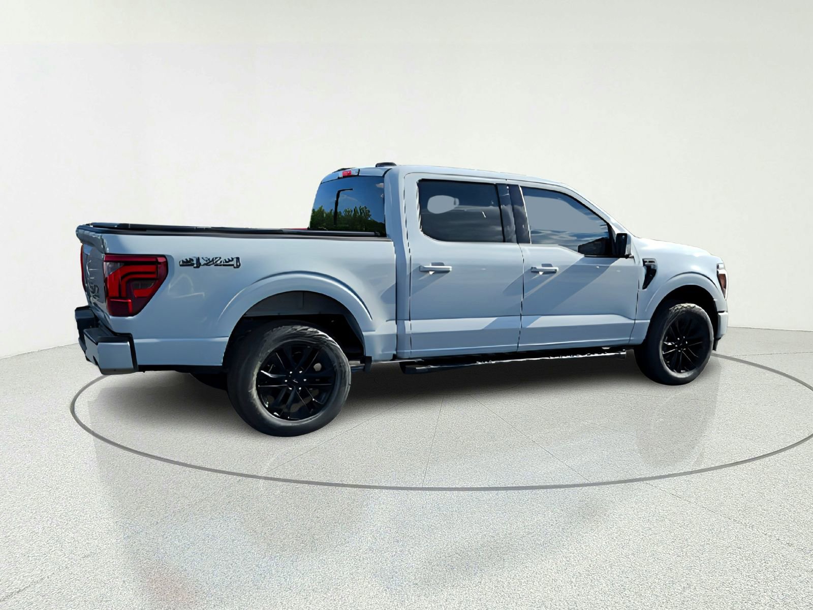 Used 2024 Ford F150 Lariat AWD/4WD image 8