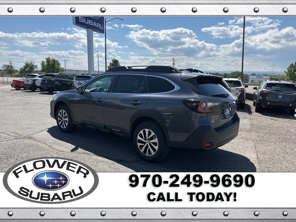 New 2025 Subaru Outback Premium image 5