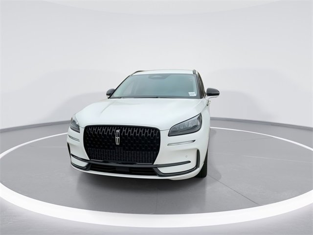 New 2026 Lincoln Corsair Premiere image 3