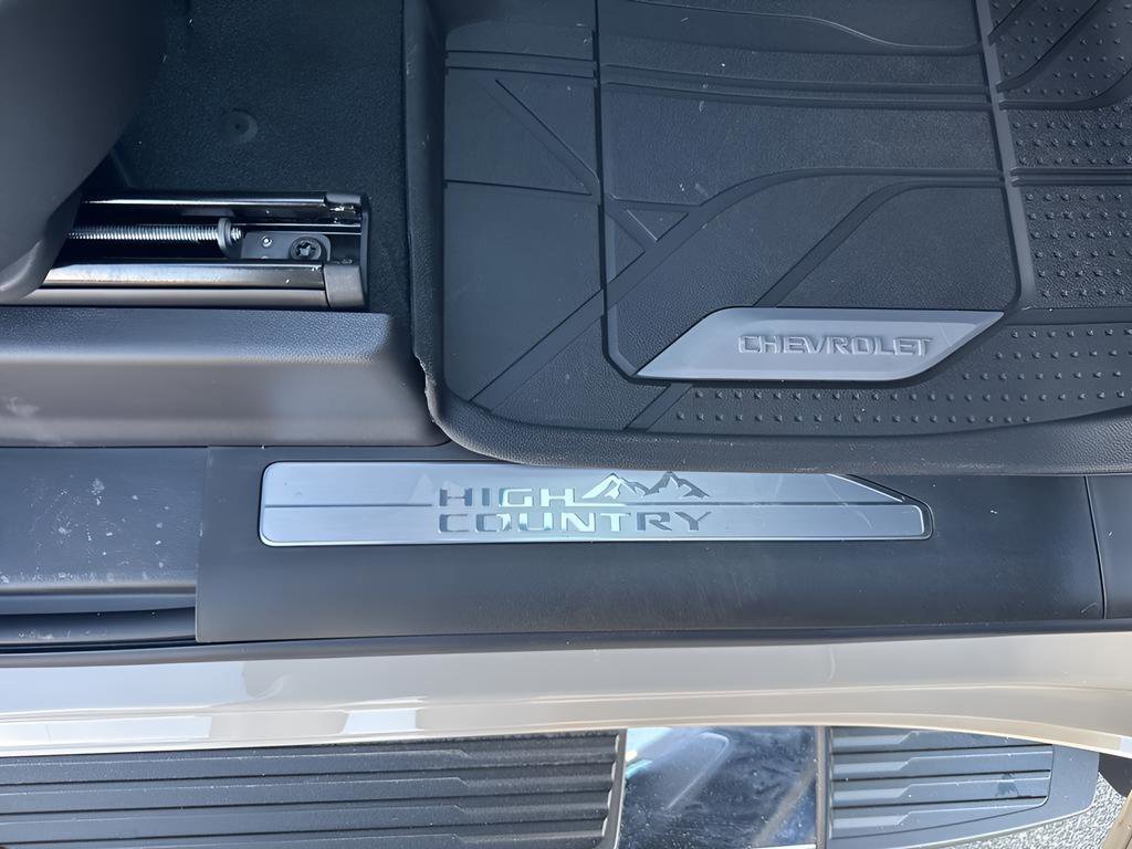 New 2026 Chevrolet Silverado 1500 High Country w/ High Country Premium Package image 54