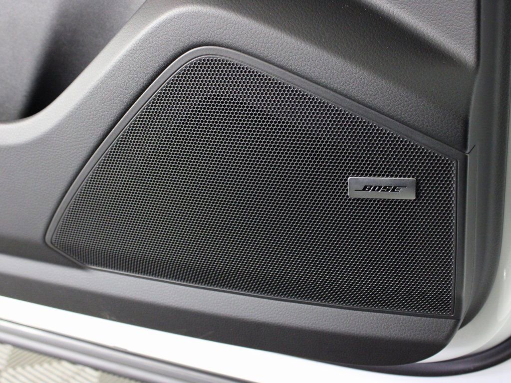 Certified 2025 Porsche Cayenne image 17