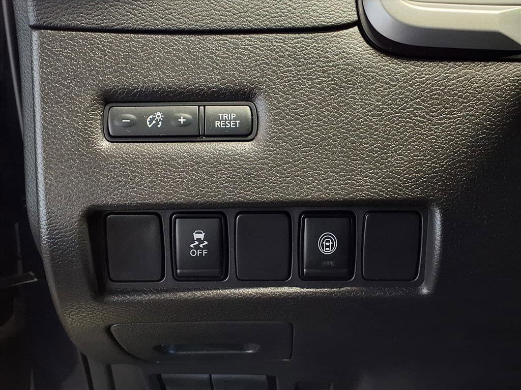 Used 2023 Nissan Murano S image 19