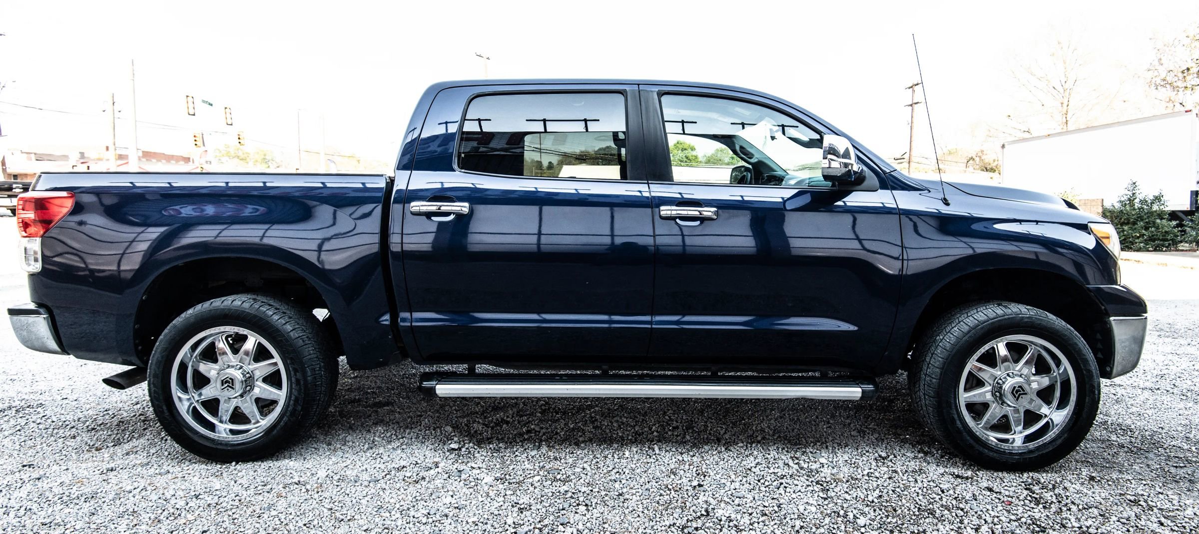 Used 2011 Toyota Tundra 2WD CrewMax w/ Tow Pkg image 14